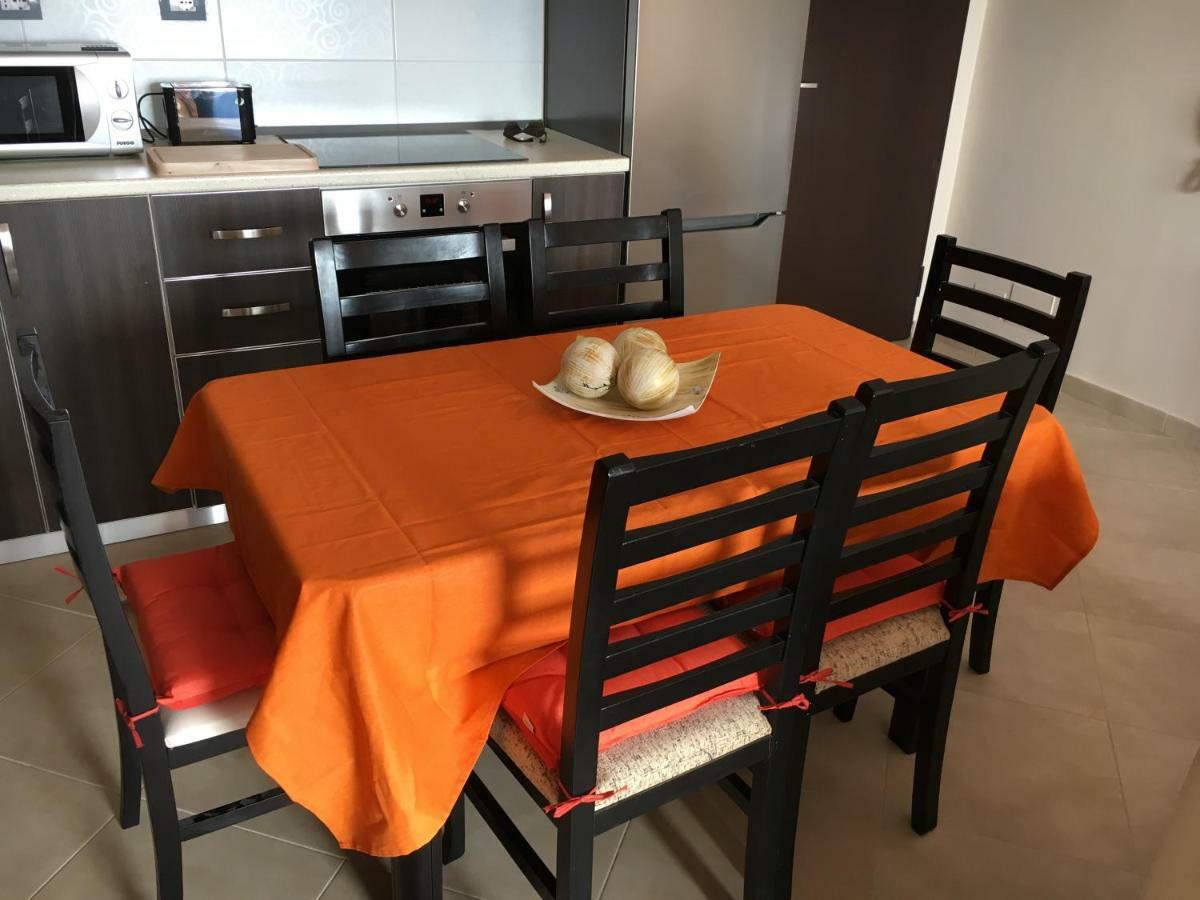 Sunny Beach Apartment Vlora Bagian luar foto