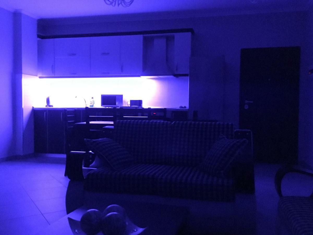Sunny Beach Apartment Vlora Bagian luar foto