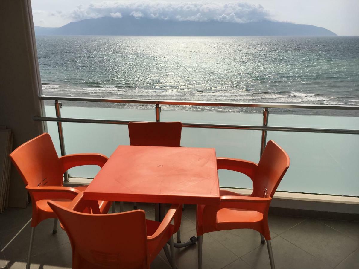 Sunny Beach Apartment Vlora Bagian luar foto